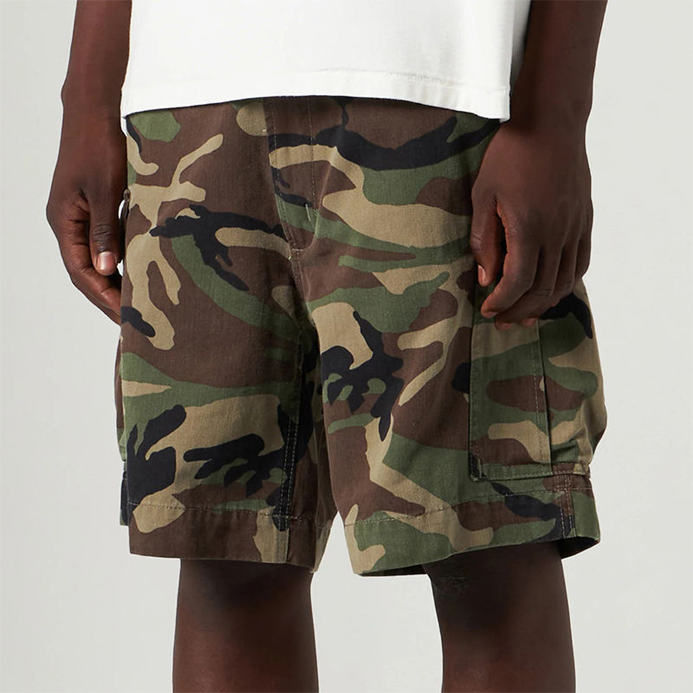 Men Classic Woodland Camo Cargo Shorts, Loose Fit Multi Pocket Camouflage Tactical Work Shorts Pre-Shrunk Low Shrinkage Streetwear Casual Bermuda Shorts